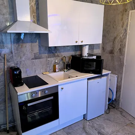 Διαμέρισμα Golden House 2 - Jacuzzi