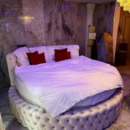 Golden House 2 - Jacuzzi 公寓 鲁昂